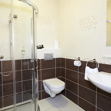 Agancsos Panzio 4* Villány